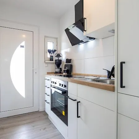 Ferienhaus Annika In Schillig-Horumersiel Mit 8 Modernen Wohnungen Экстерьер фото
